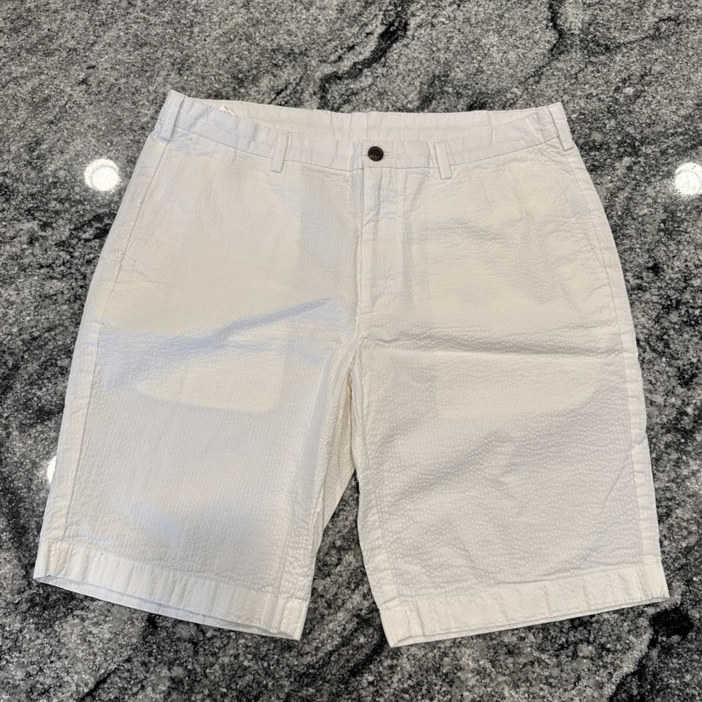 Brooks Brothers 1818 Plain-Front White‎ Lightweight Shorts Size 38 #73